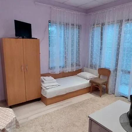 Kukera Penzion 3*